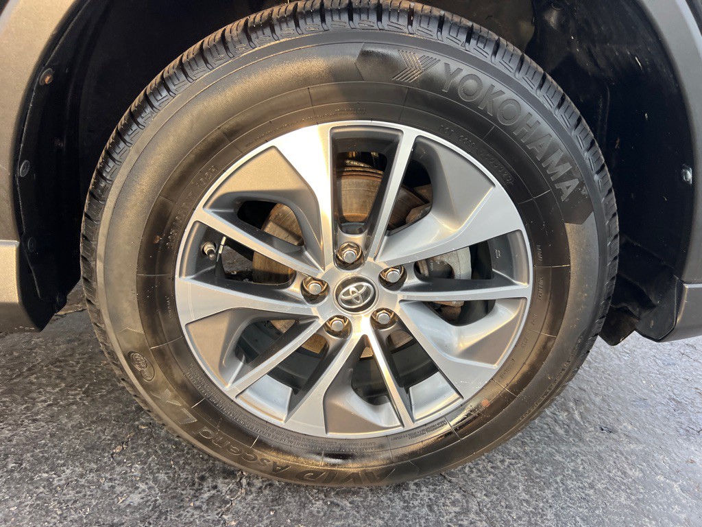 2016 Toyota Rav4 Image 43