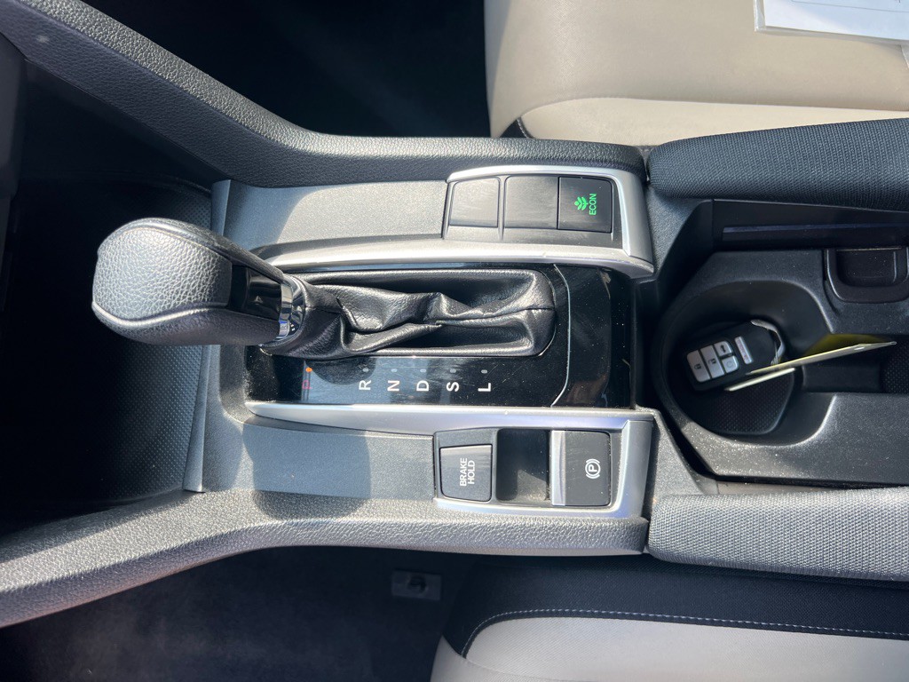 2016 Honda Civic Image 33