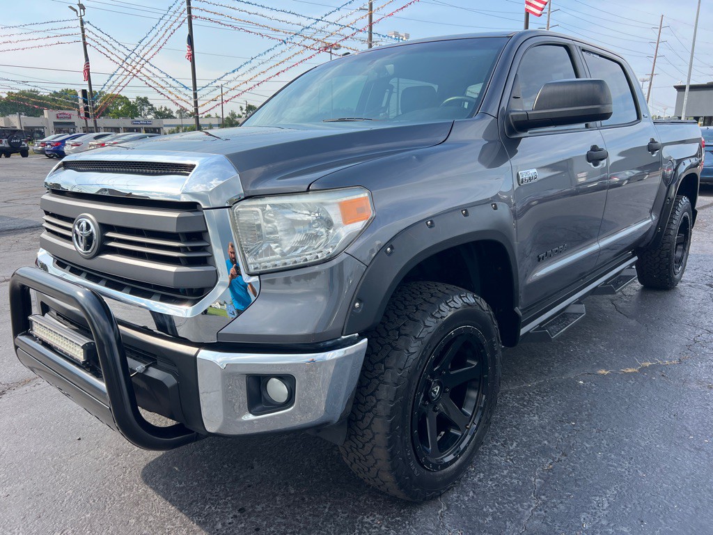 2015 Toyota Tundra Image 3
