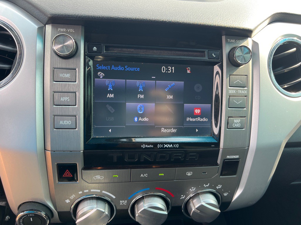 2015 Toyota Tundra Image 30