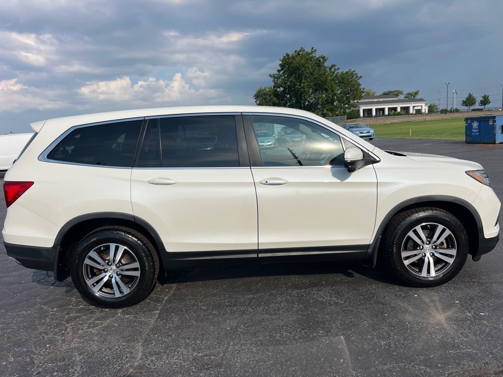 2018 Honda Pilot Image 8