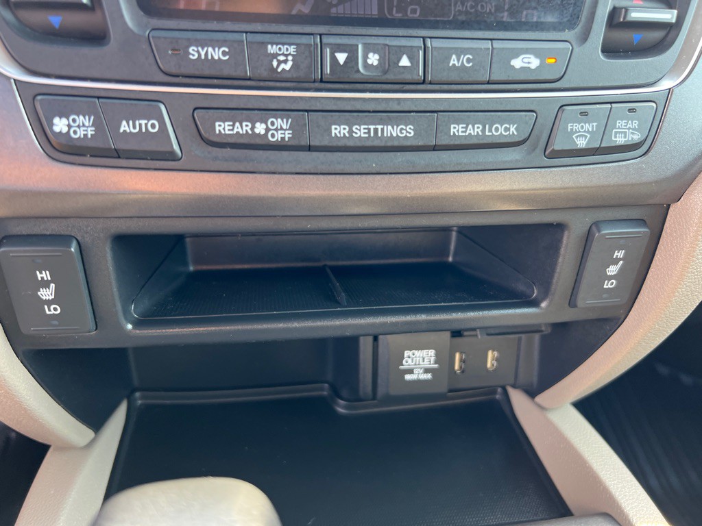 2018 Honda Pilot Image 37