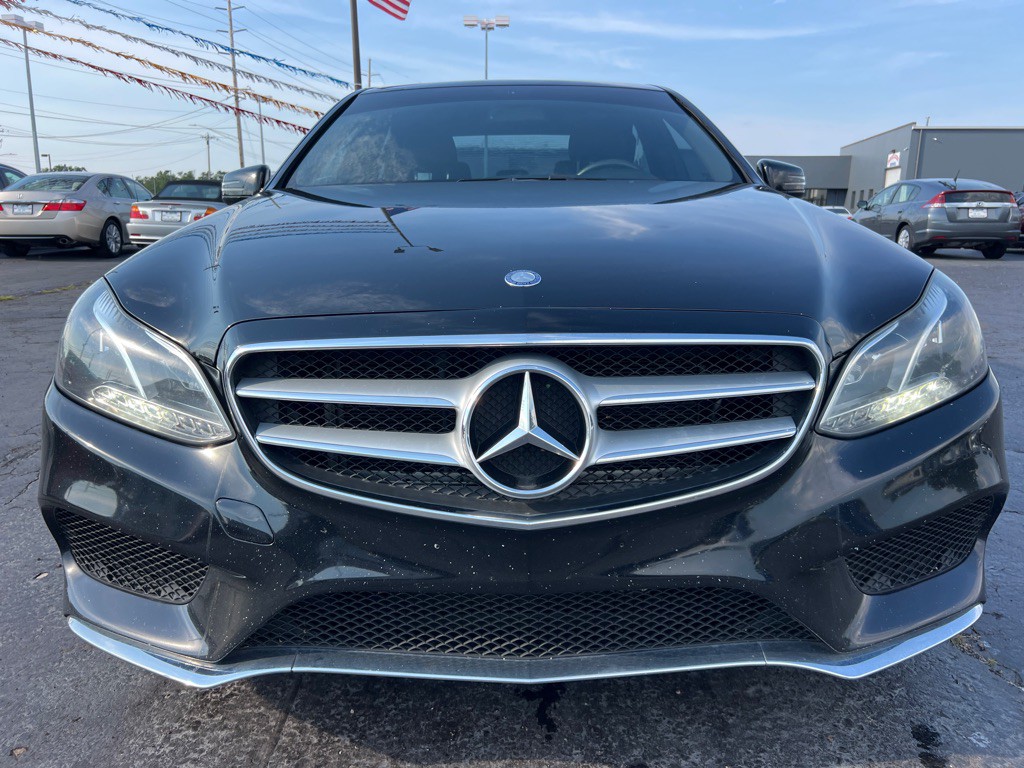 2014 Mercedes-Benz E-Class Image 2