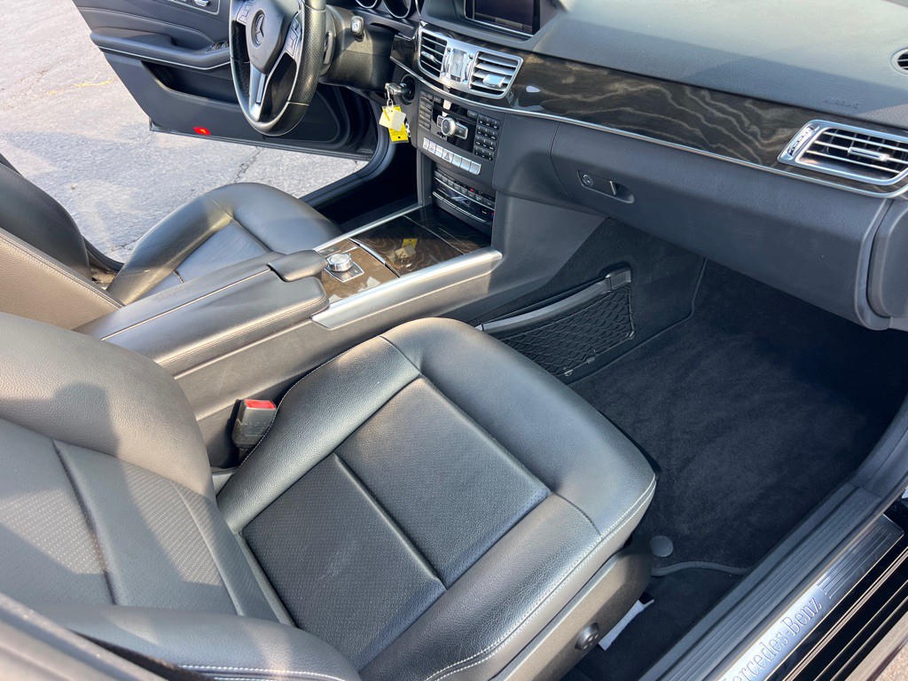 2014 Mercedes-Benz E-Class Image 19