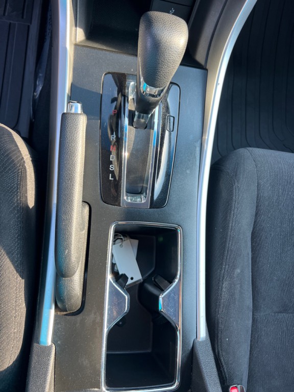 2013 Honda Accord Image 33