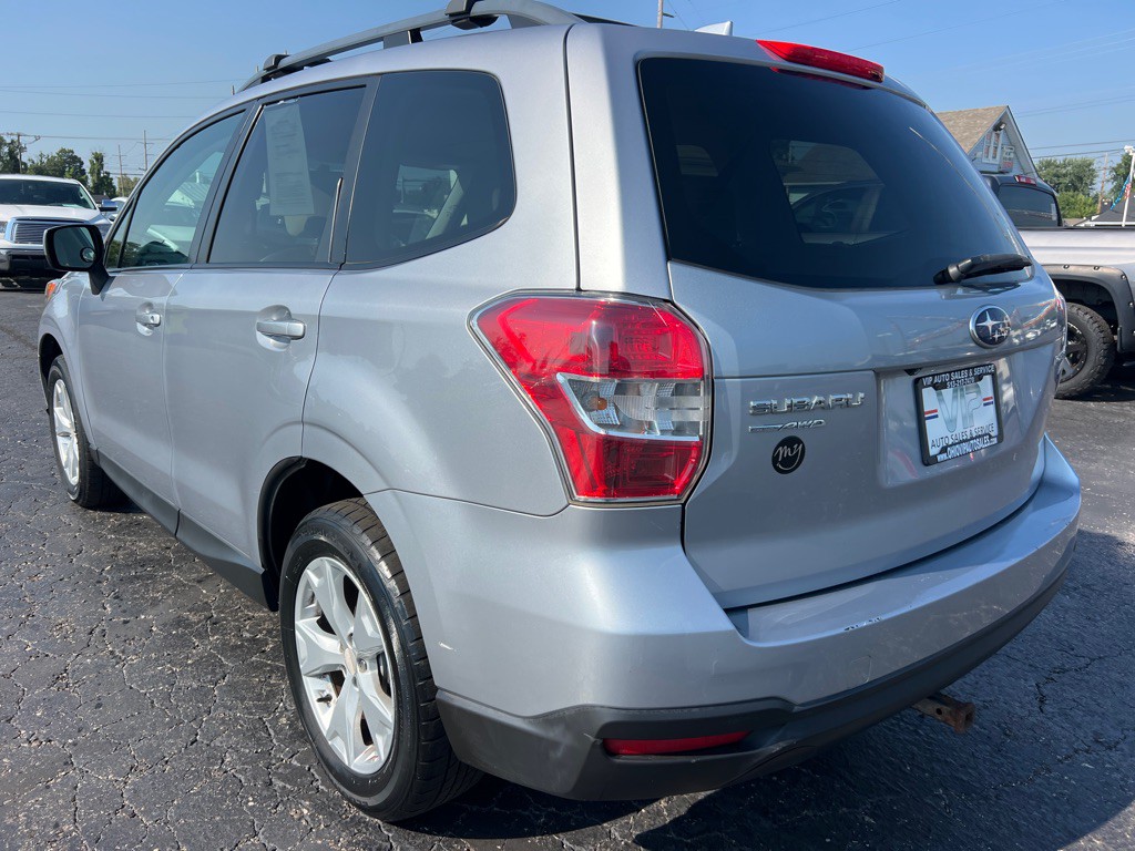 2016 Subaru Forester Image 5