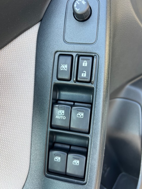 2016 Subaru Forester Image 25