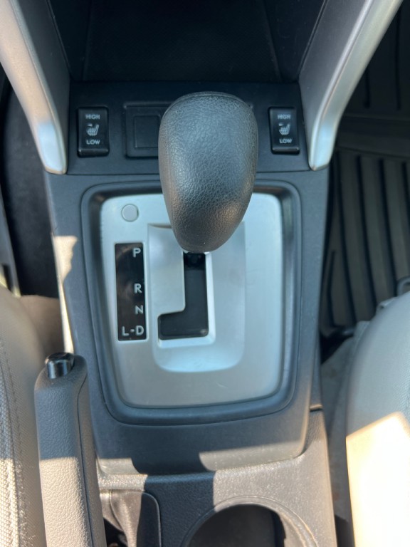 2016 Subaru Forester Image 32