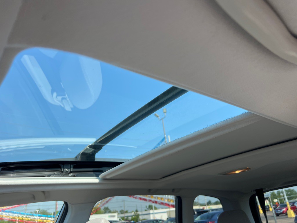 2016 Subaru Forester Image 37