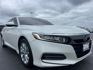 Image for 2018 Honda Accord LX ID: 6784022