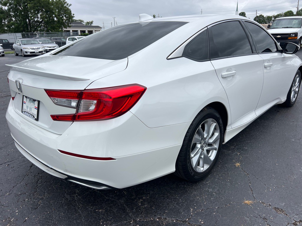 2018 Honda Accord Image 7