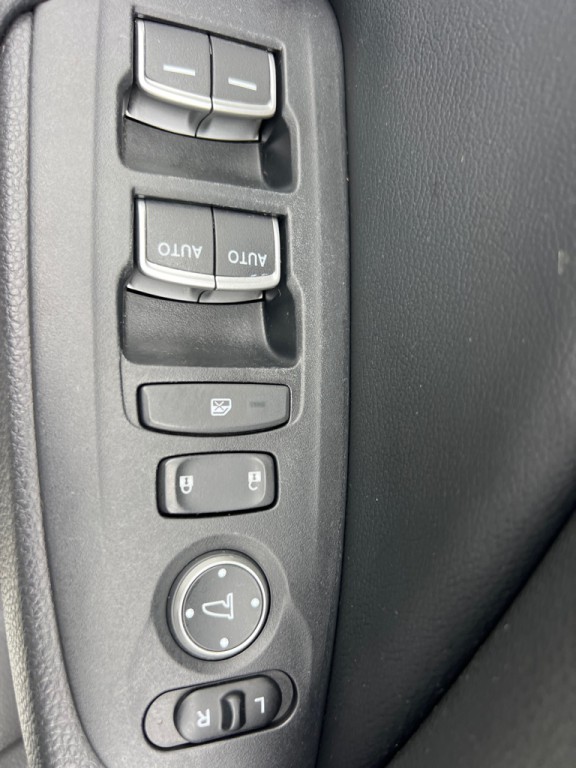 2018 Honda Accord Image 25