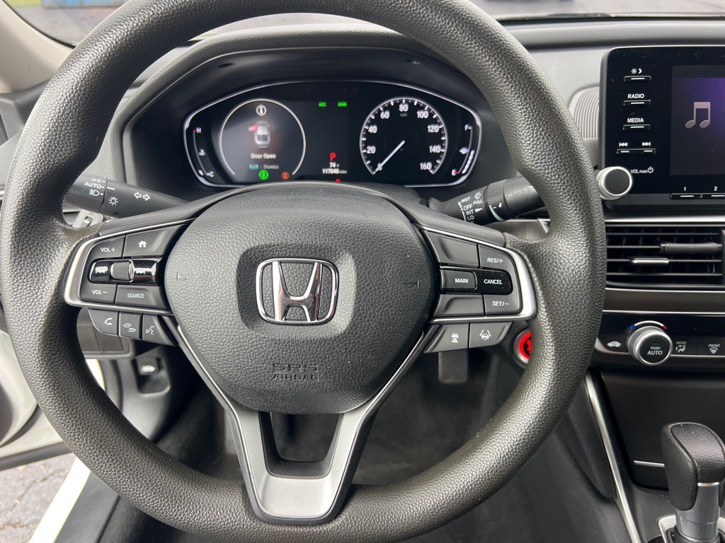 2018 Honda Accord Image 28