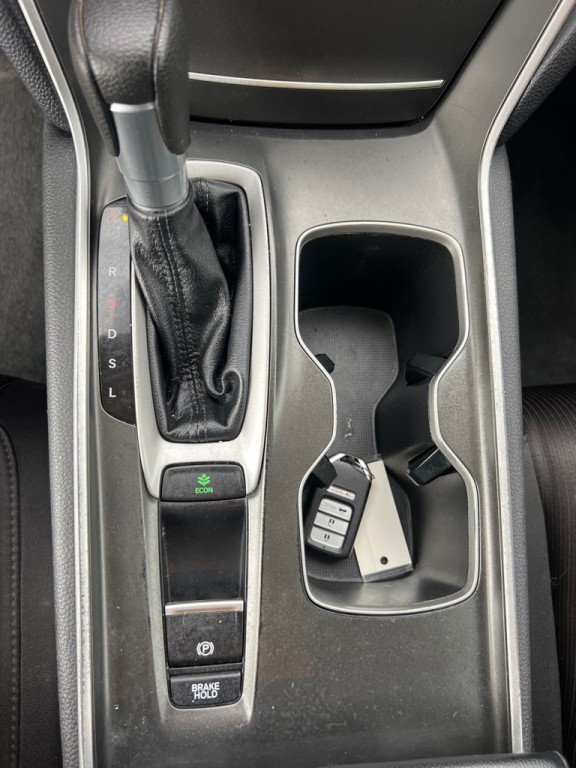 2018 Honda Accord Image 34