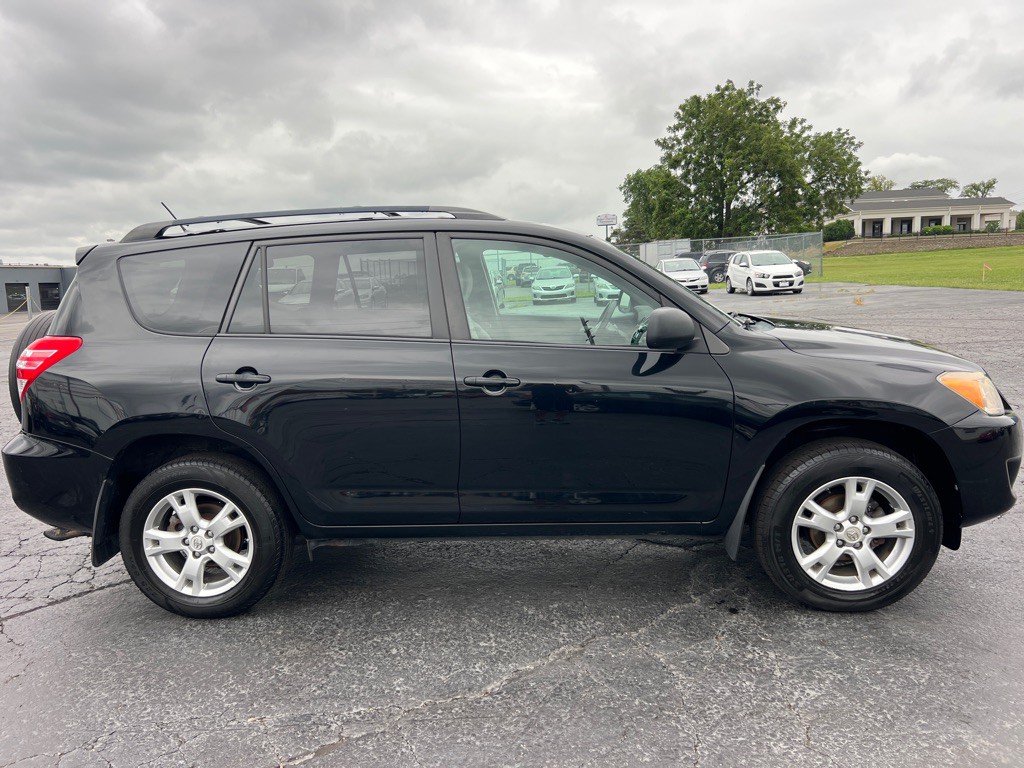 2011 Toyota Rav4 Image 8