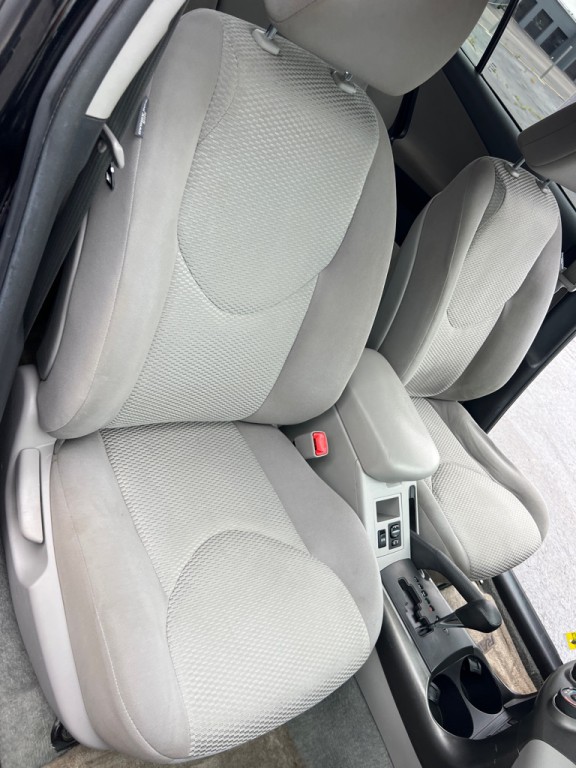 2011 Toyota Rav4 Image 19