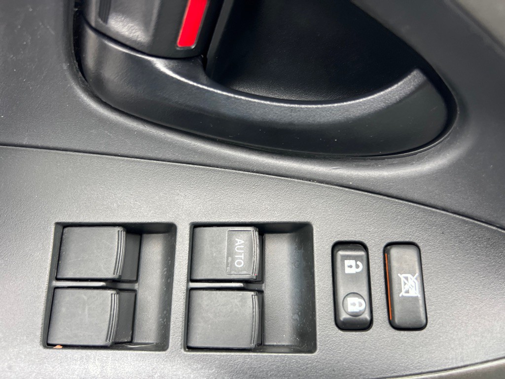 2011 Toyota Rav4 Image 24