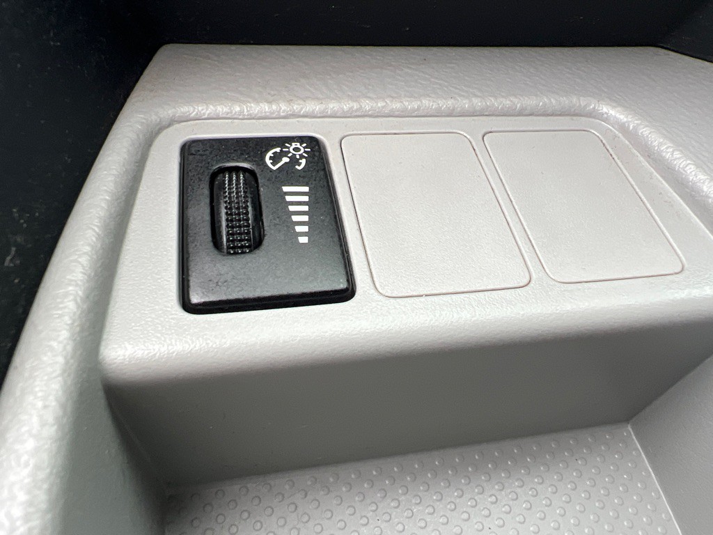 2011 Toyota Rav4 Image 25