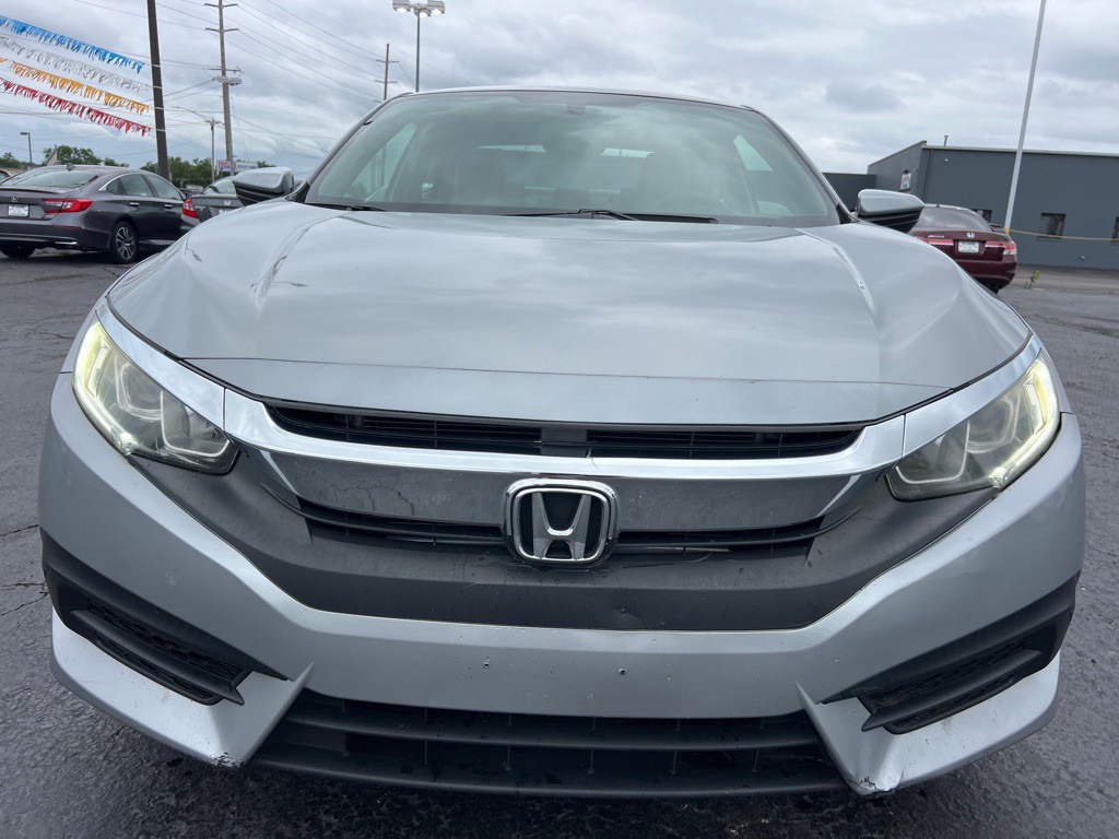 2016 Honda Civic Image 2