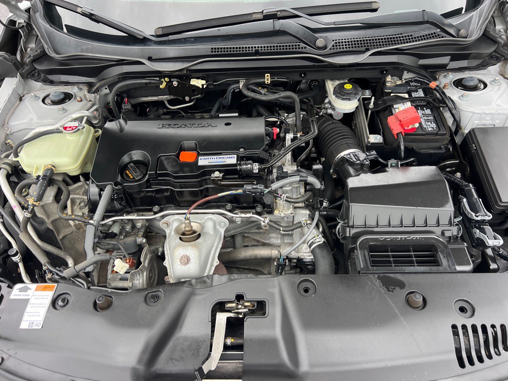 2016 Honda Civic Image 38