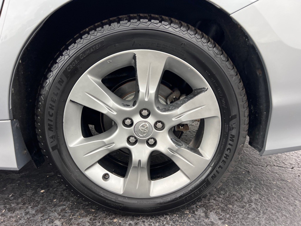 2013 Toyota Sienna Image 42