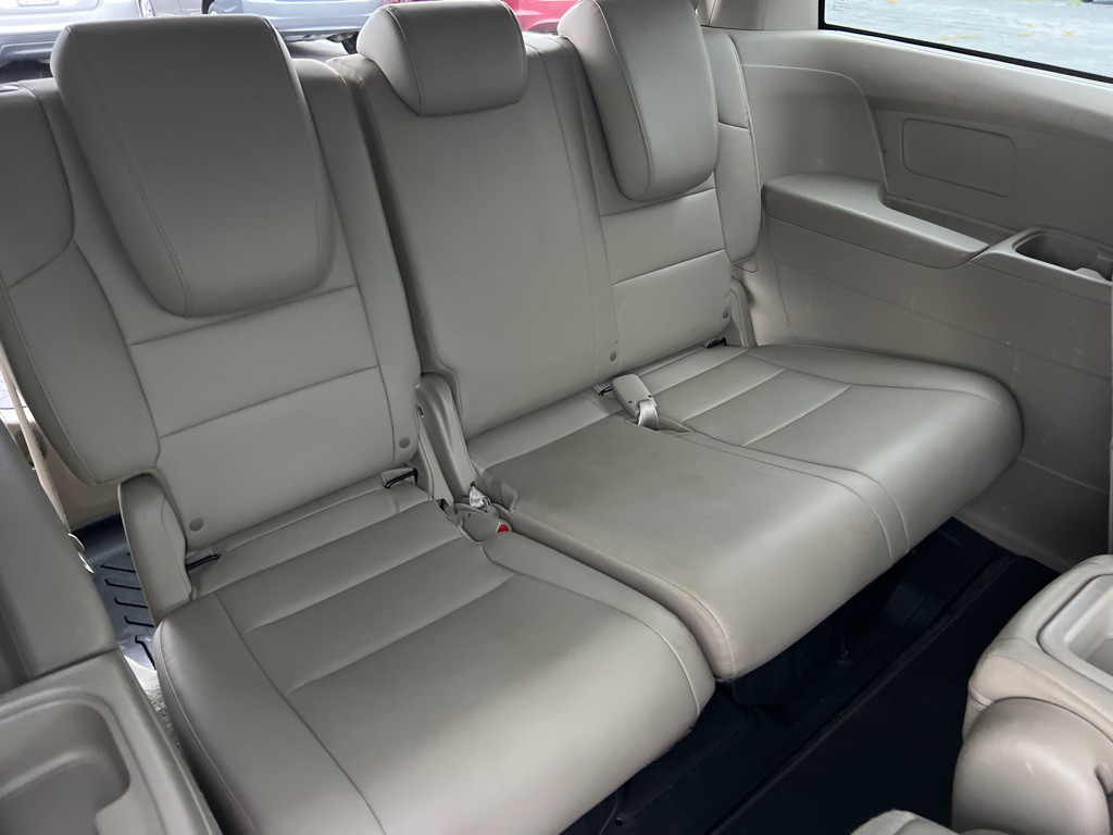 2014 Honda Odyssey Image 17