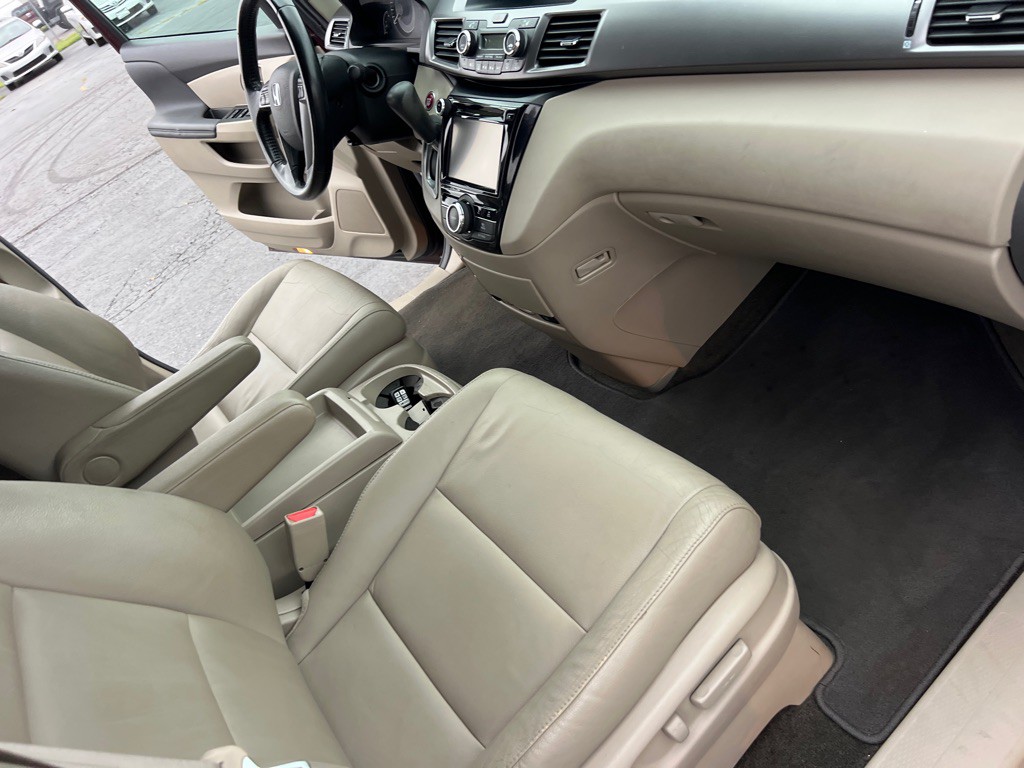 2014 Honda Odyssey Image 22