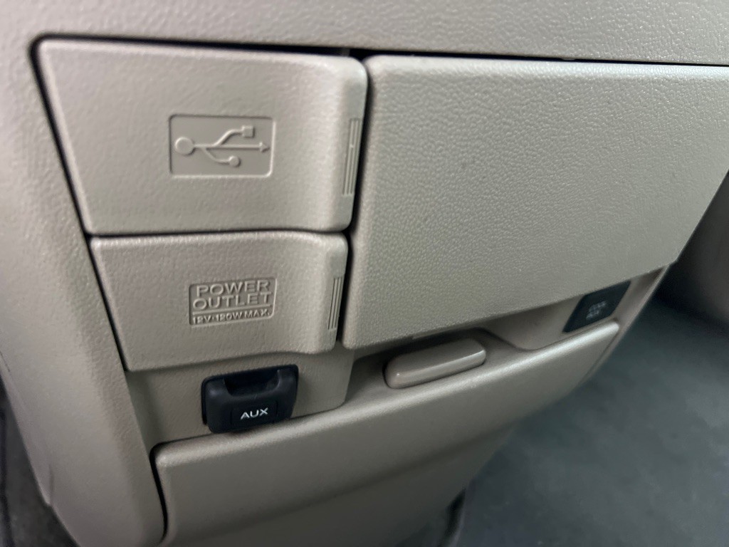 2014 Honda Odyssey Image 36