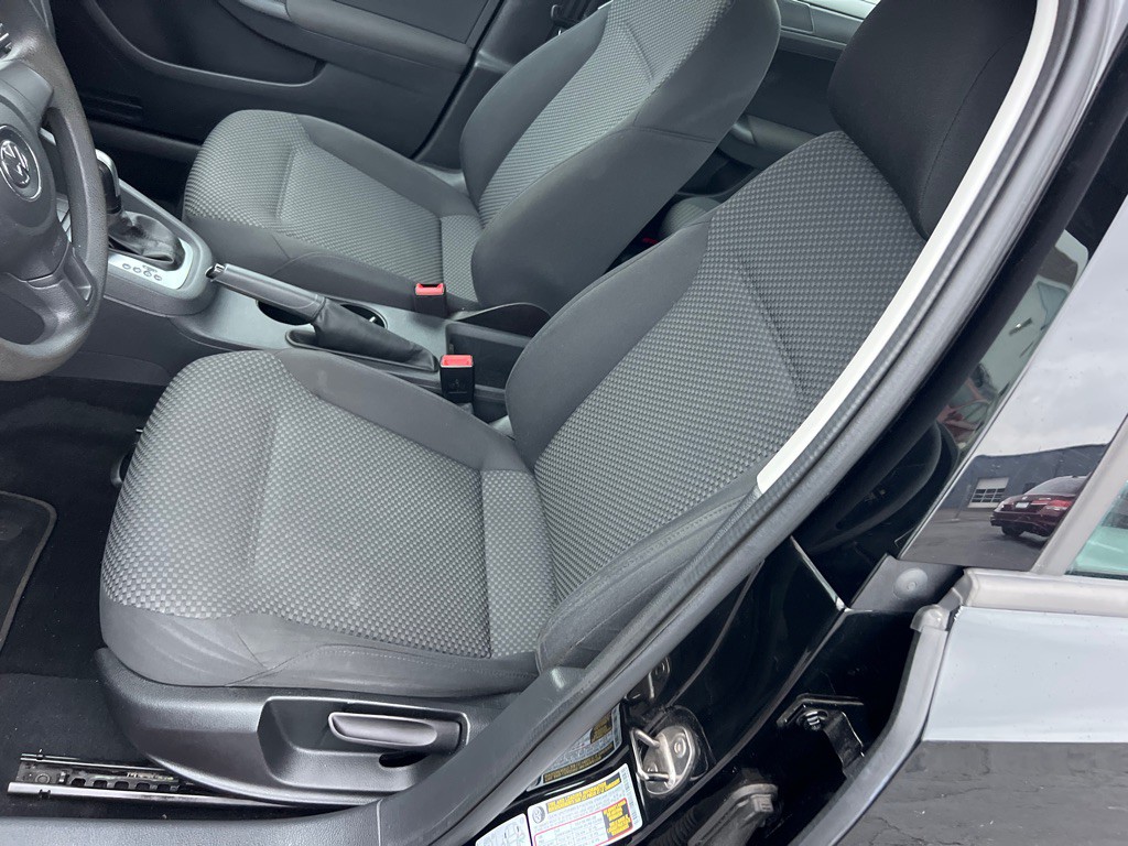 2011 Volkswagen Jetta Image 11