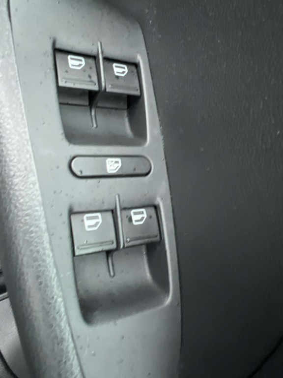 2011 Volkswagen Jetta Image 23