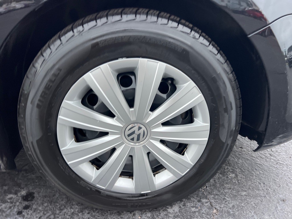 2011 Volkswagen Jetta Image 36