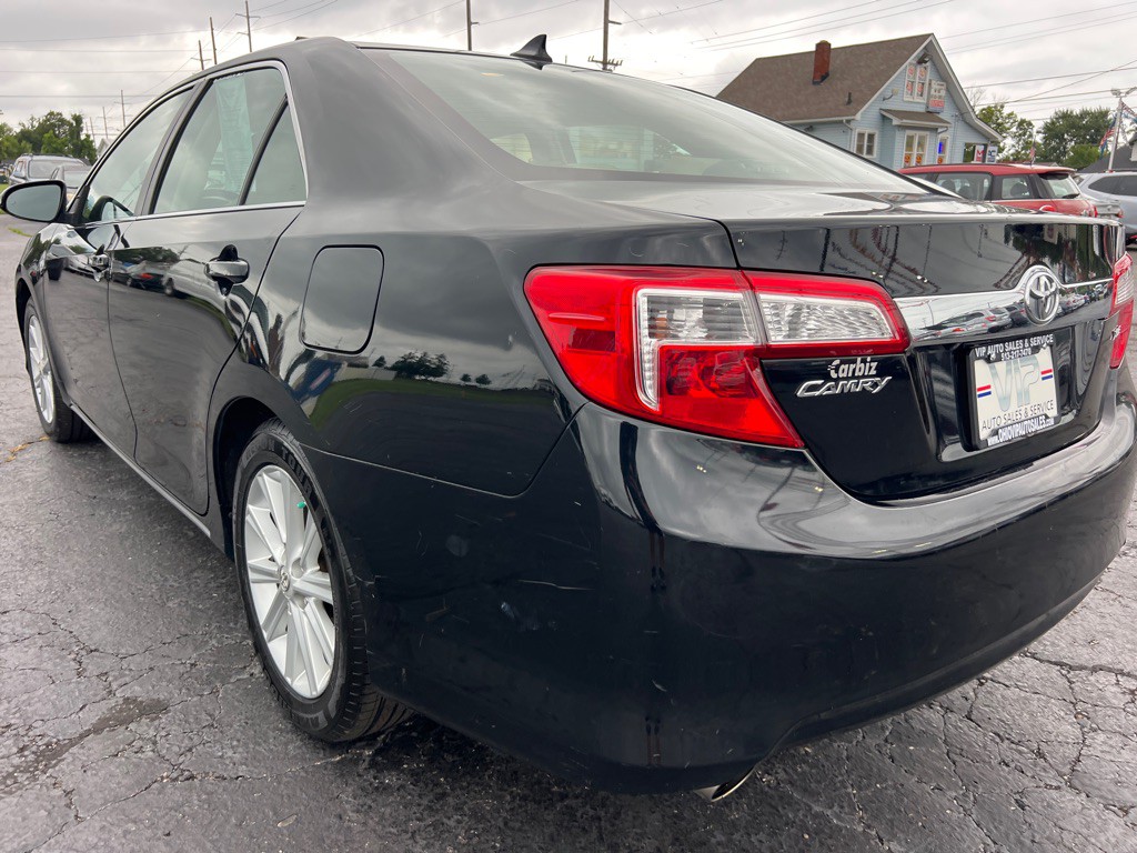 2012 Toyota Camry Image 5