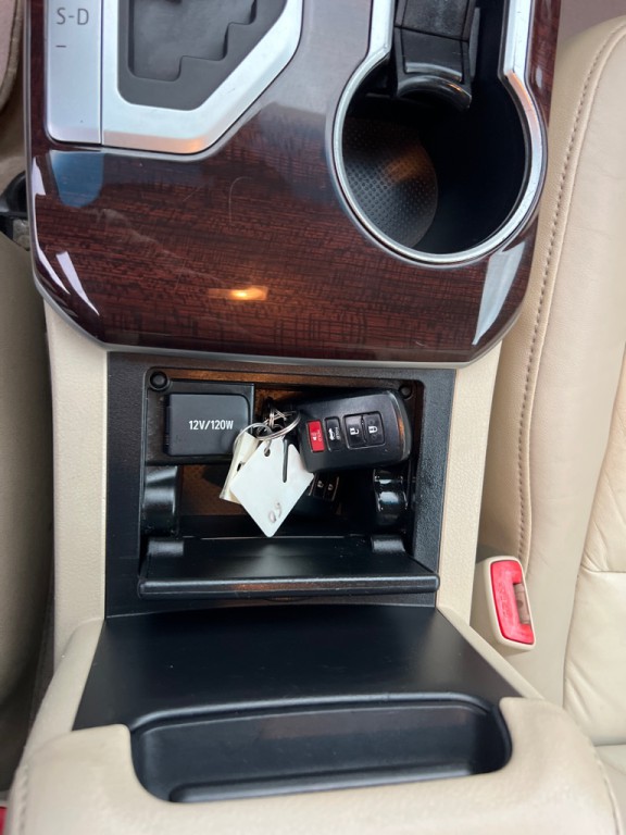 2012 Toyota Camry Image 33
