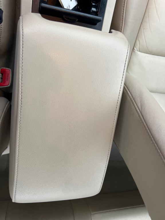 2012 Toyota Camry Image 34
