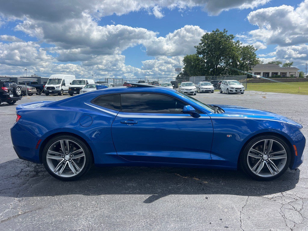 2016 Chevrolet Camaro Image 8