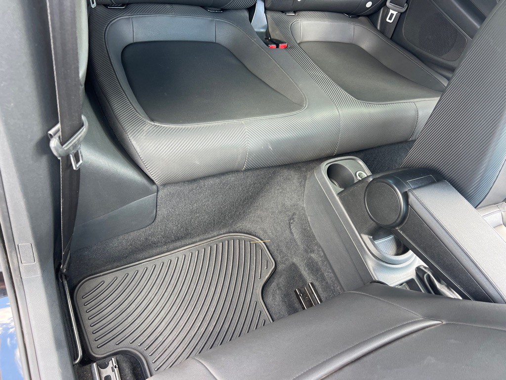 2013 Volkswagen Beetle Image 26