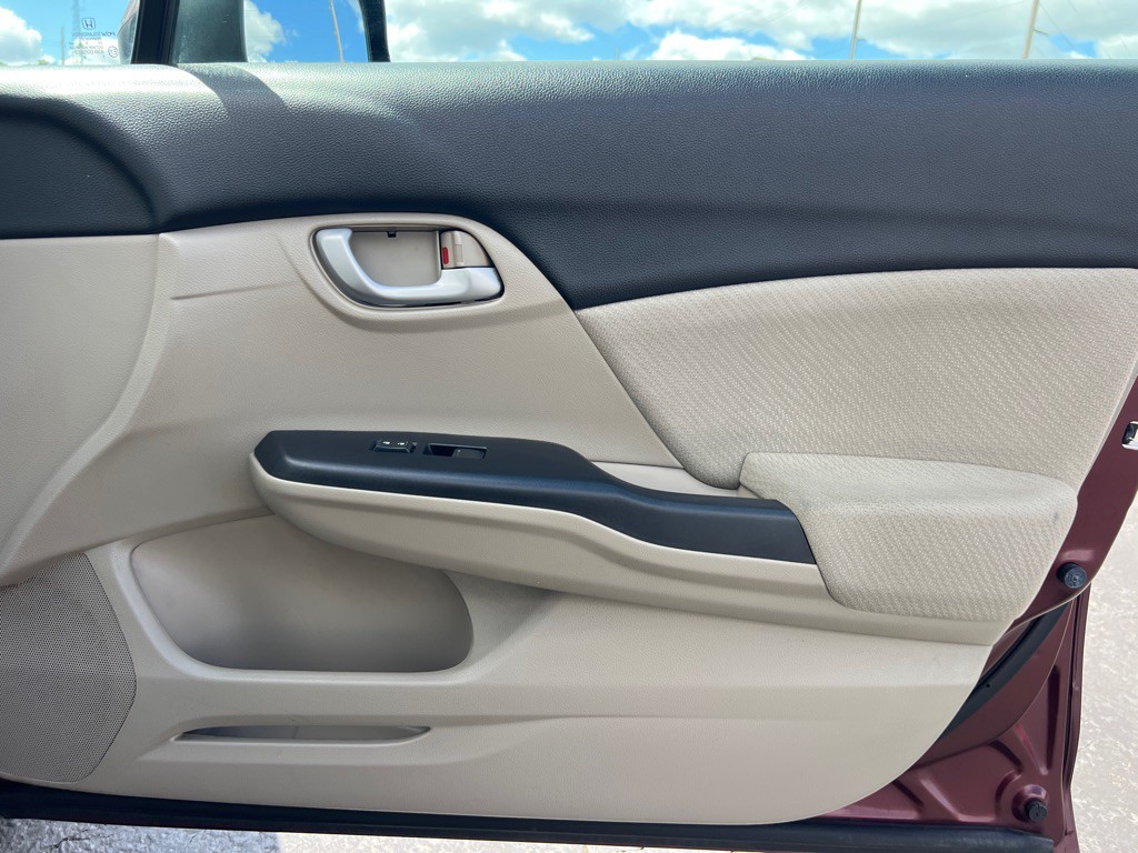 2013 Honda Civic Image 15