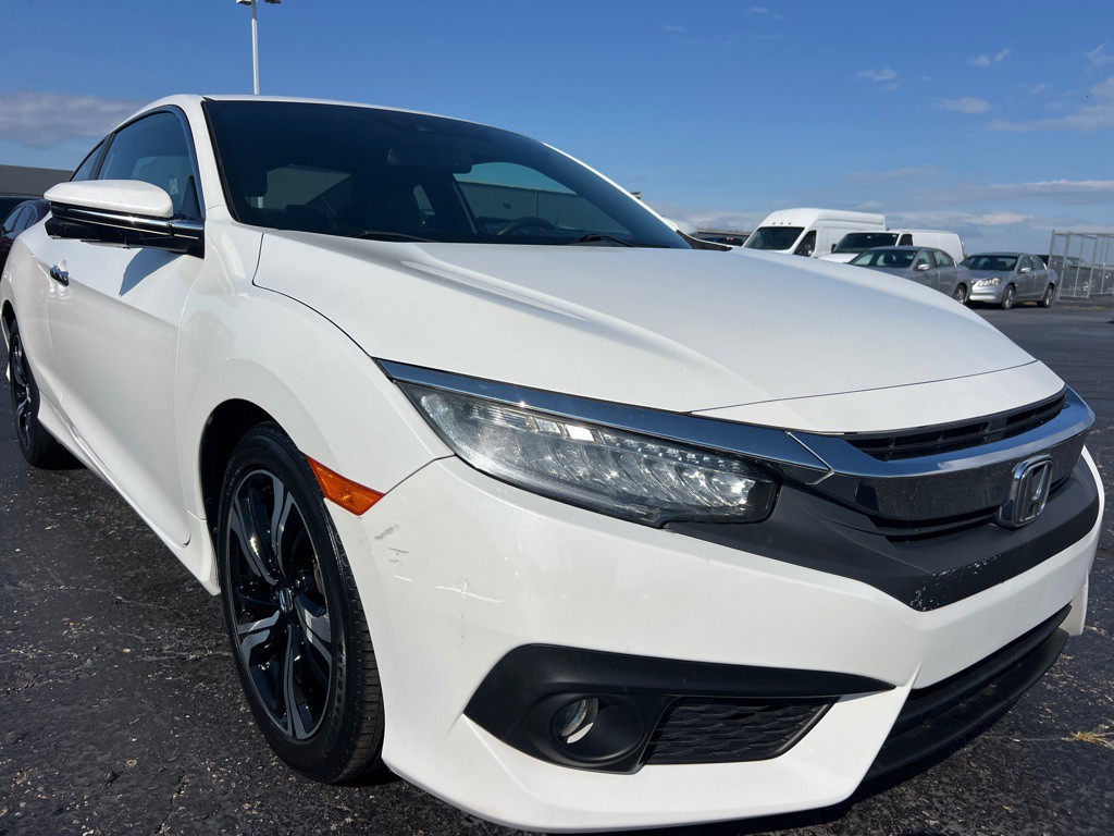 2017 Honda Civic Image 1