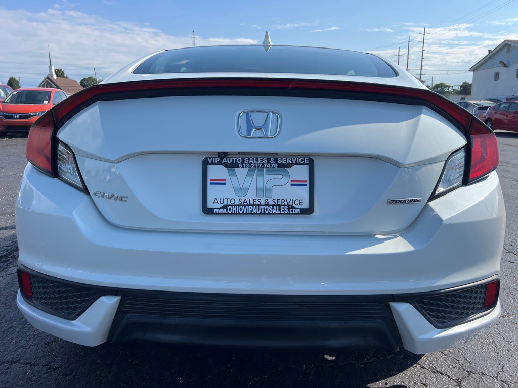 2017 Honda Civic Image 6