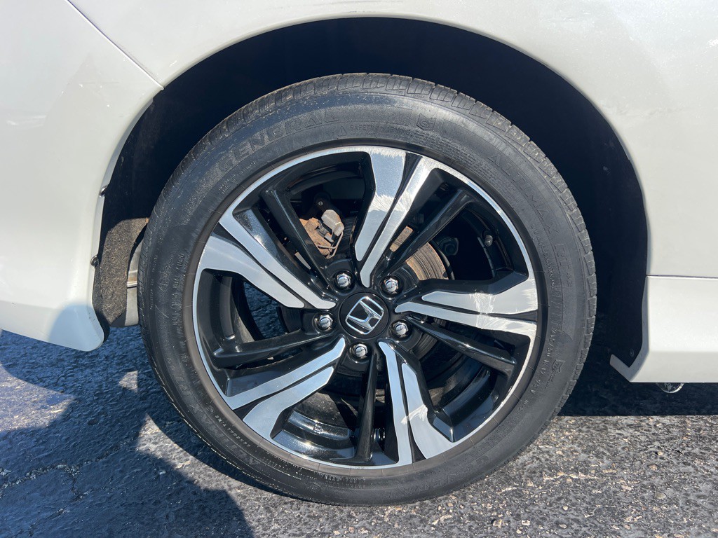 2017 Honda Civic Image 37