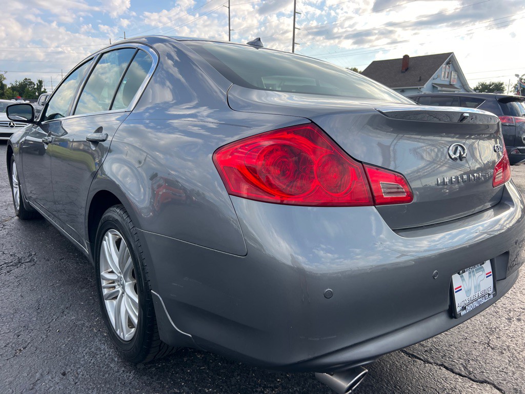 2012 INFINITI G37 Image 5