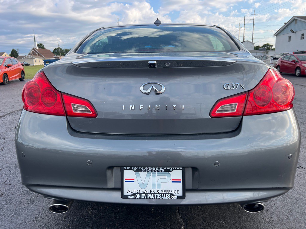 2012 INFINITI G37 Image 6