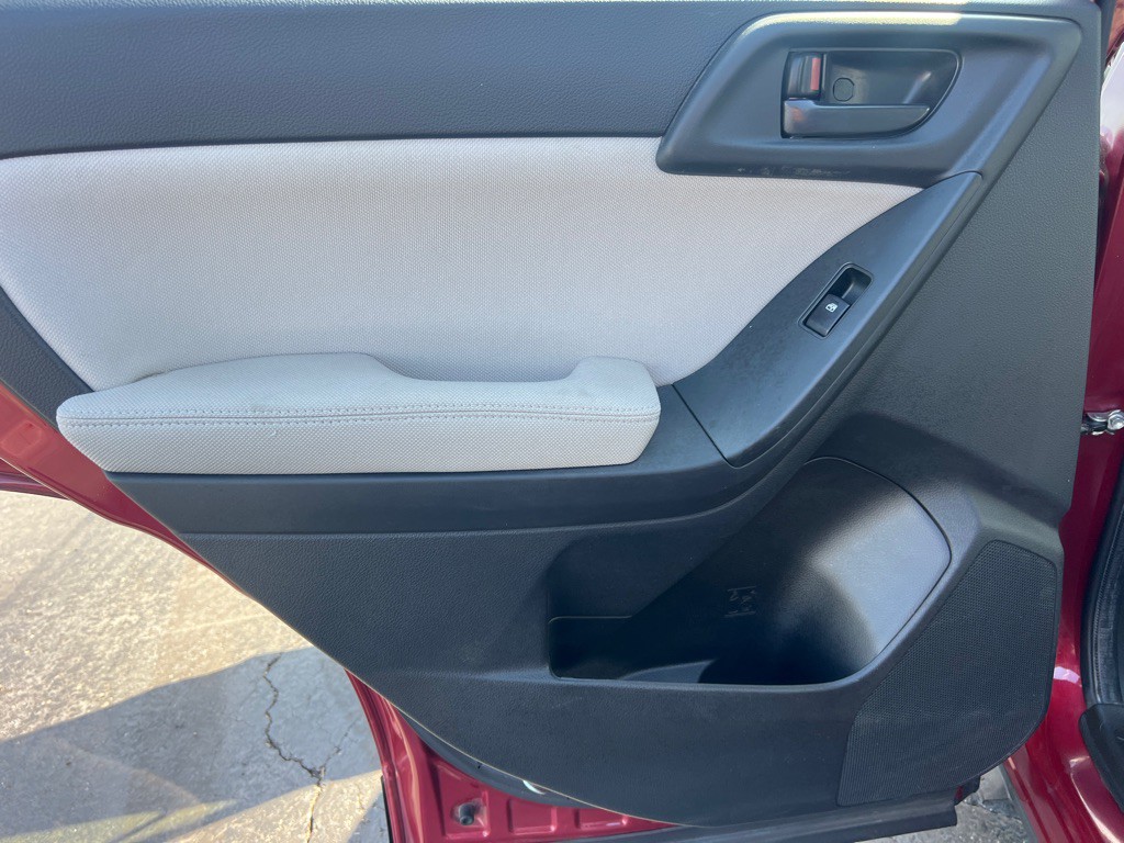 2014 Subaru Forester Image 12