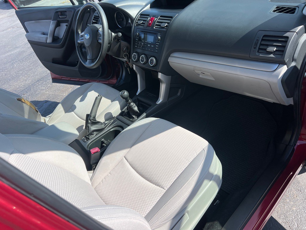 2014 Subaru Forester Image 18