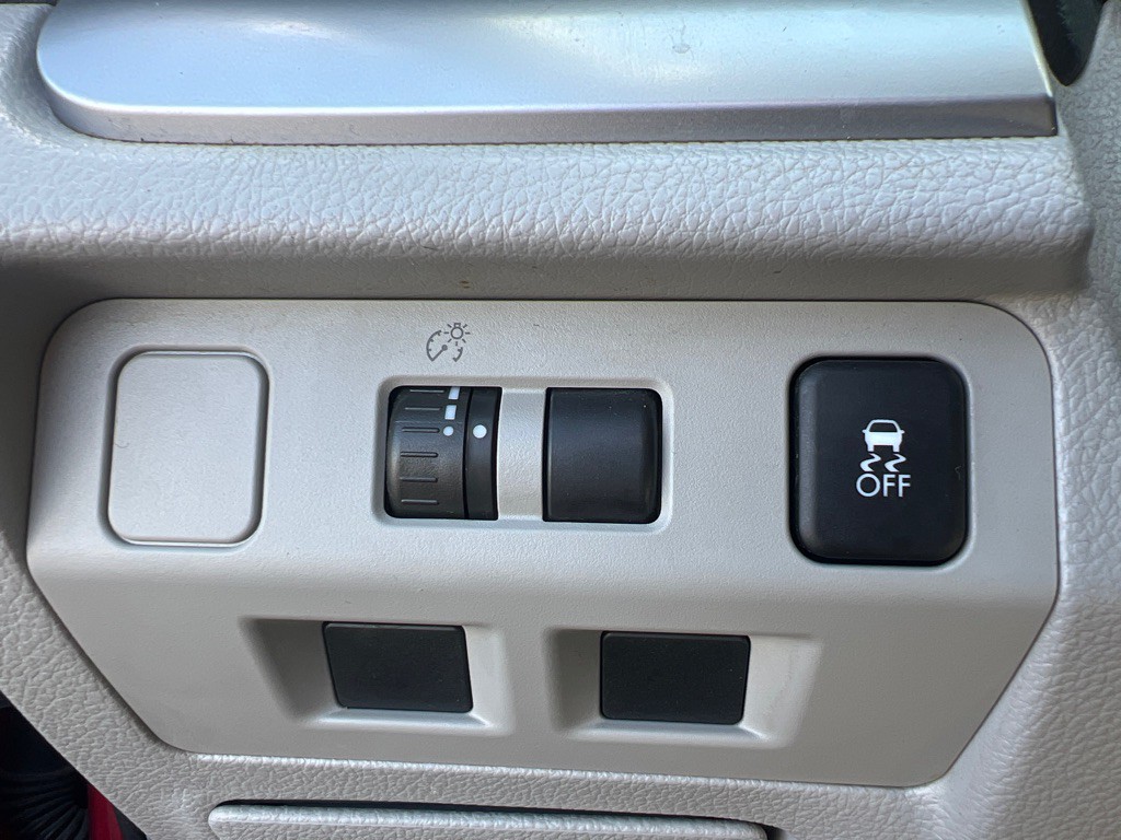 2014 Subaru Forester Image 25