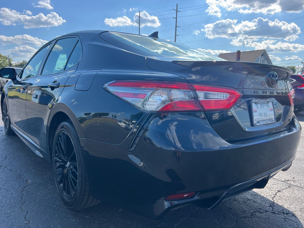 2019 Toyota Camry Image 5