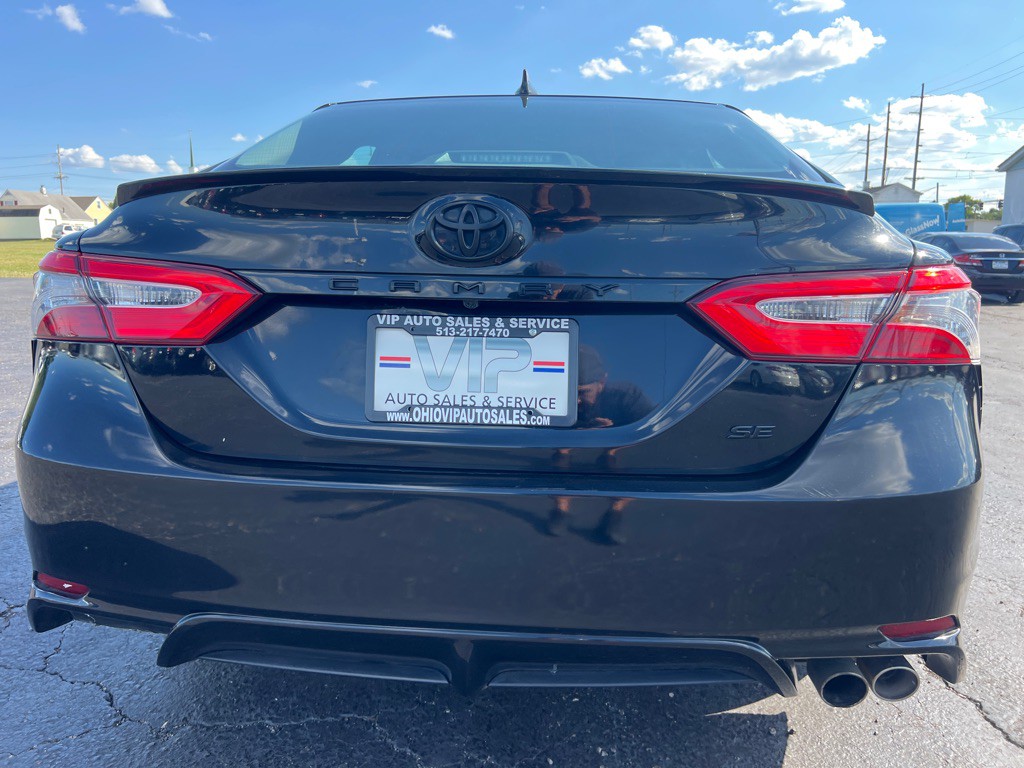 2019 Toyota Camry Image 6