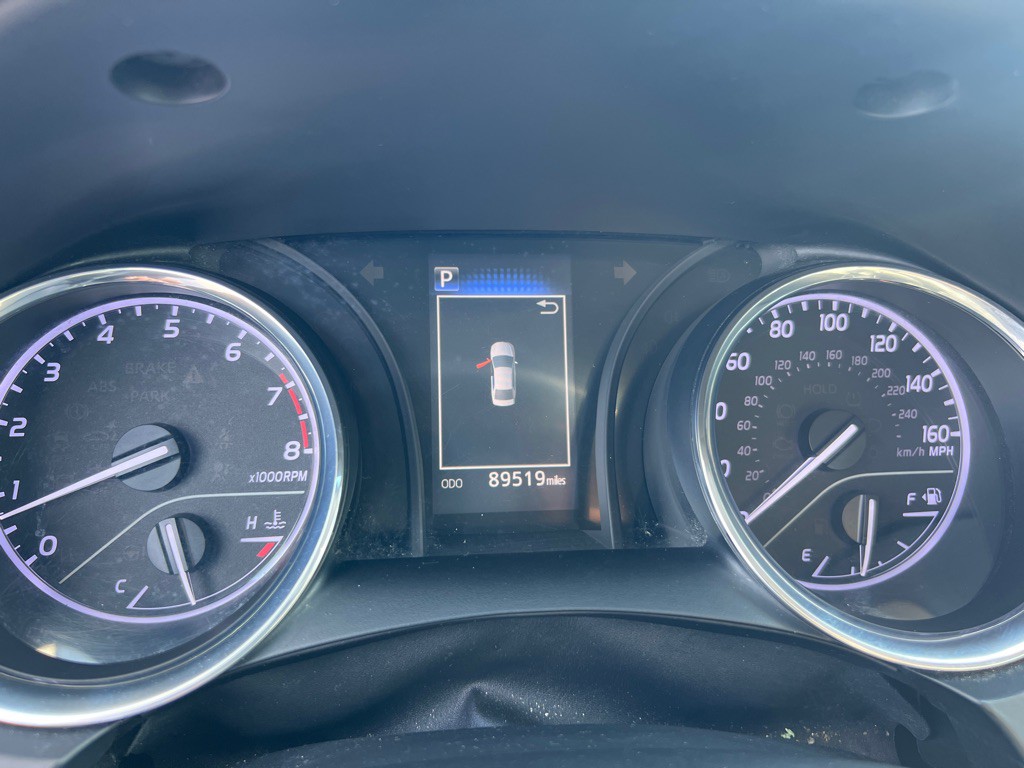 2019 Toyota Camry Image 29