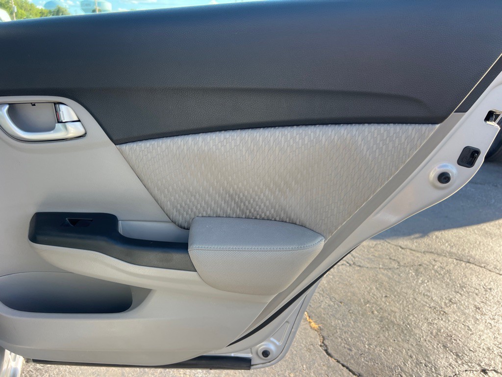 2014 Honda Civic Image 15