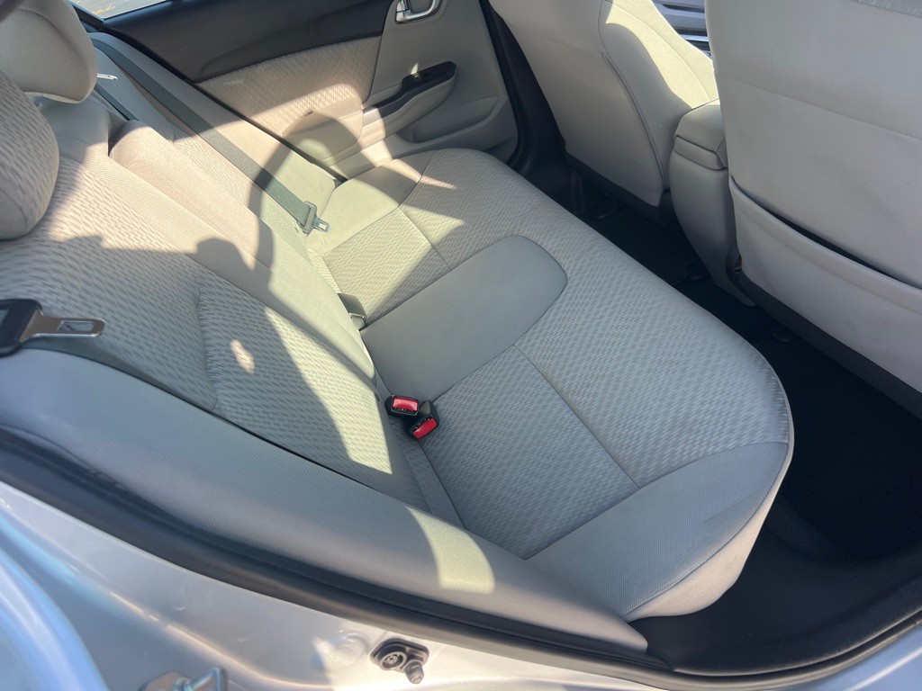 2014 Honda Civic Image 16